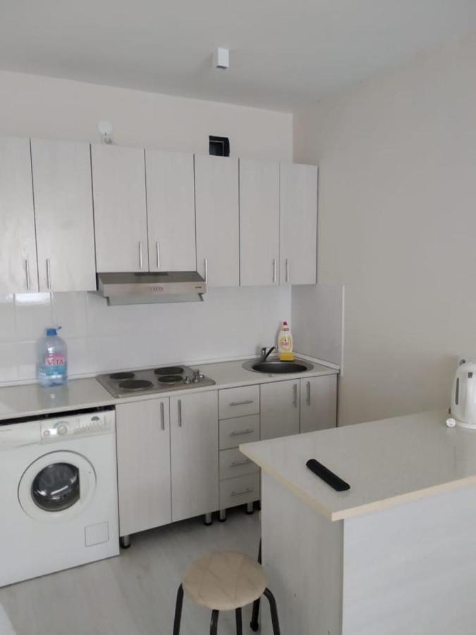 Appartamento Молодёжный На Сейфуллина Almaty Esterno foto
